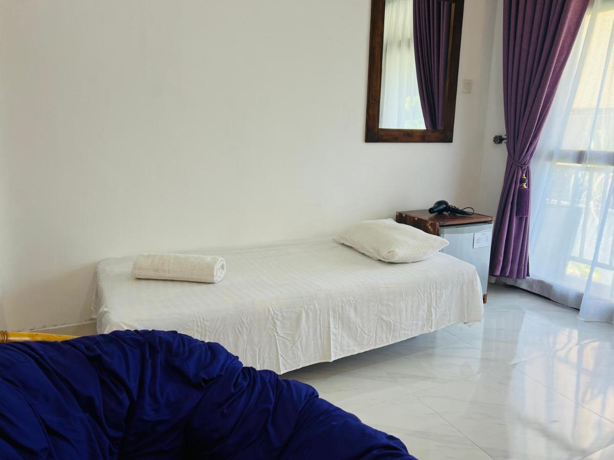 Hotel Heaven Breeze Kandy Esterno foto