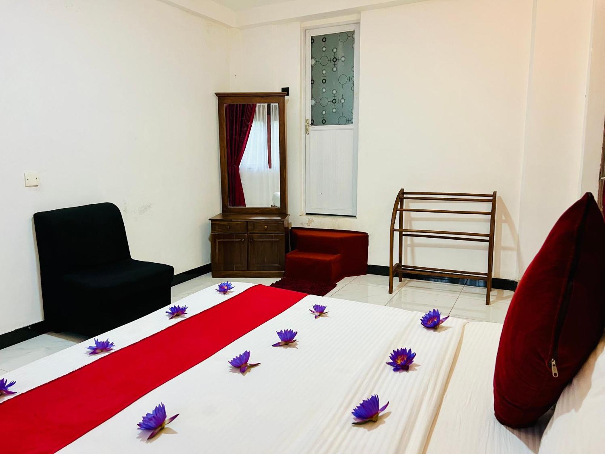 Hotel Heaven Breeze Kandy Esterno foto