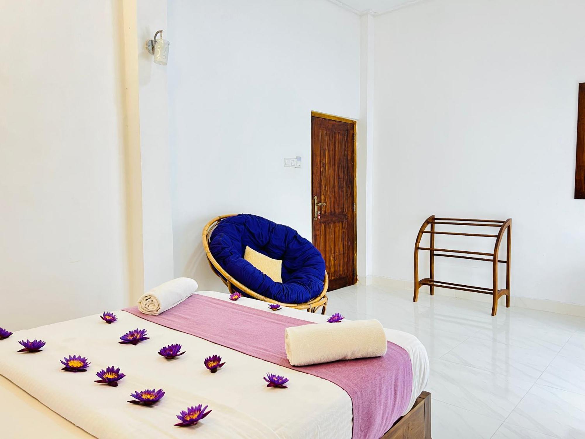 Hotel Heaven Breeze Kandy Esterno foto