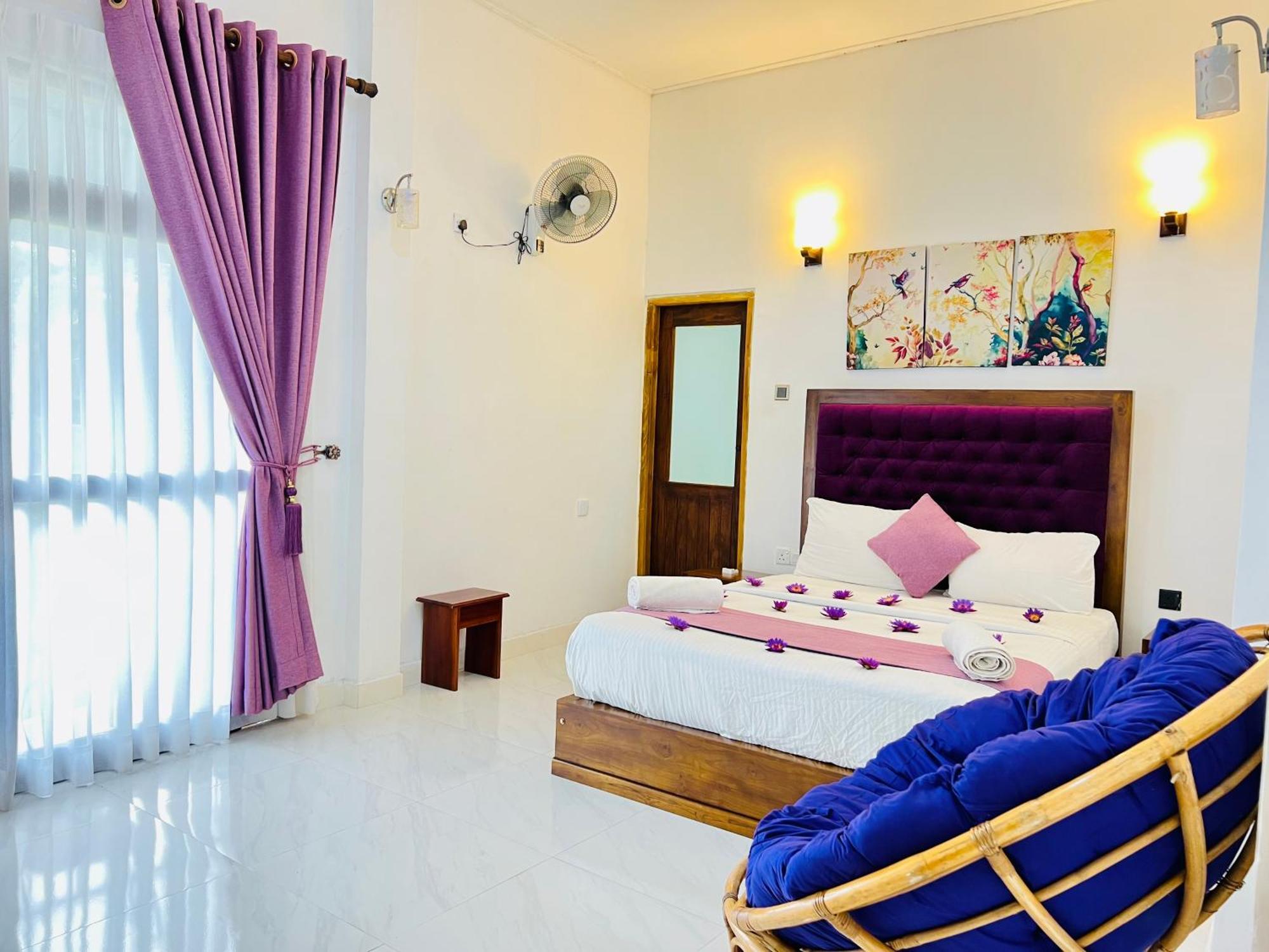 Hotel Heaven Breeze Kandy Esterno foto